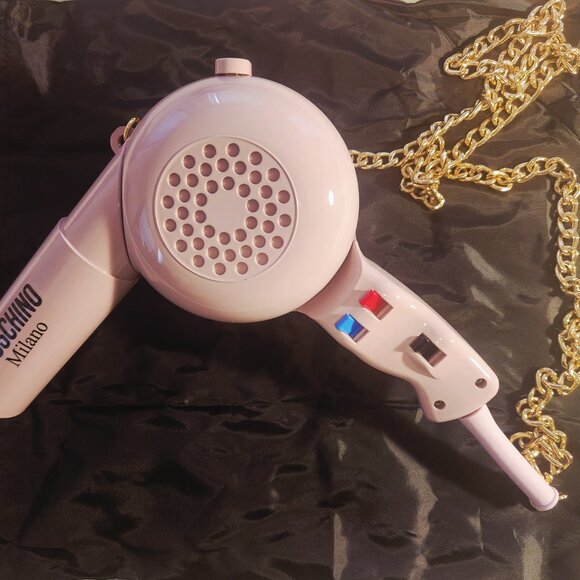 RARE MOSCHINO Hairdryer Crossbody Pink Bag with Gold Chain - Picture 2 of 8